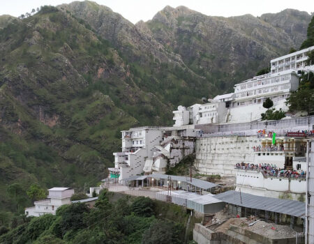 mata-vaishno-devi